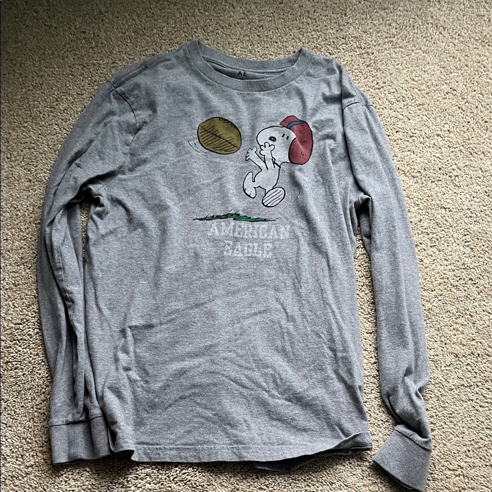American Eagle snoopy football long sleeve t shirt